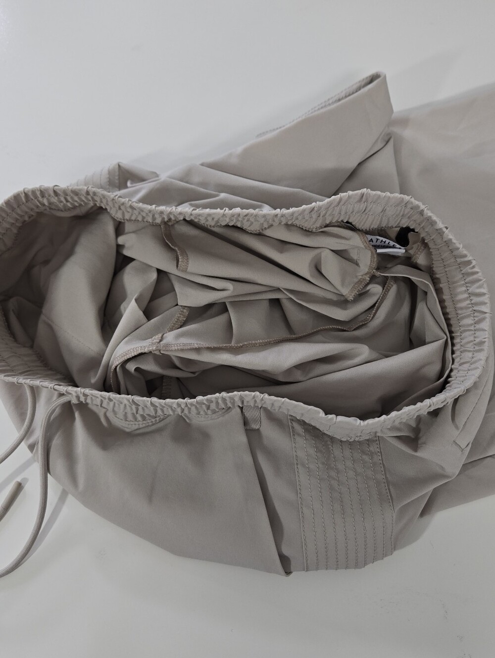 Athleta Avenue Wide Leg Crop Pants Beige Tan Pull On Athleisure Travel Womens 8 - Picture 16 of 16